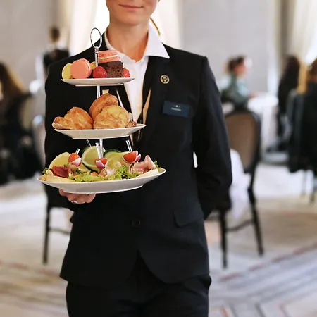 Victoria Ξενοδοχείο 4*