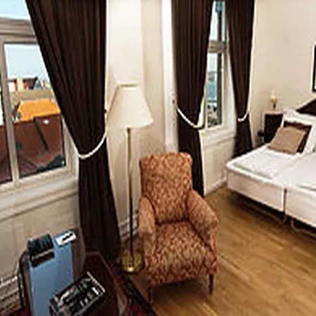 Otel Victoria 4*